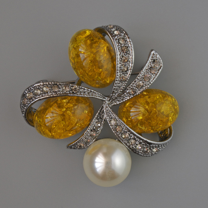 Amber Brooch (Artificial) Yellow, Gray Rhinestones and White Bead, 45×45mm, Silver-Tone Metal