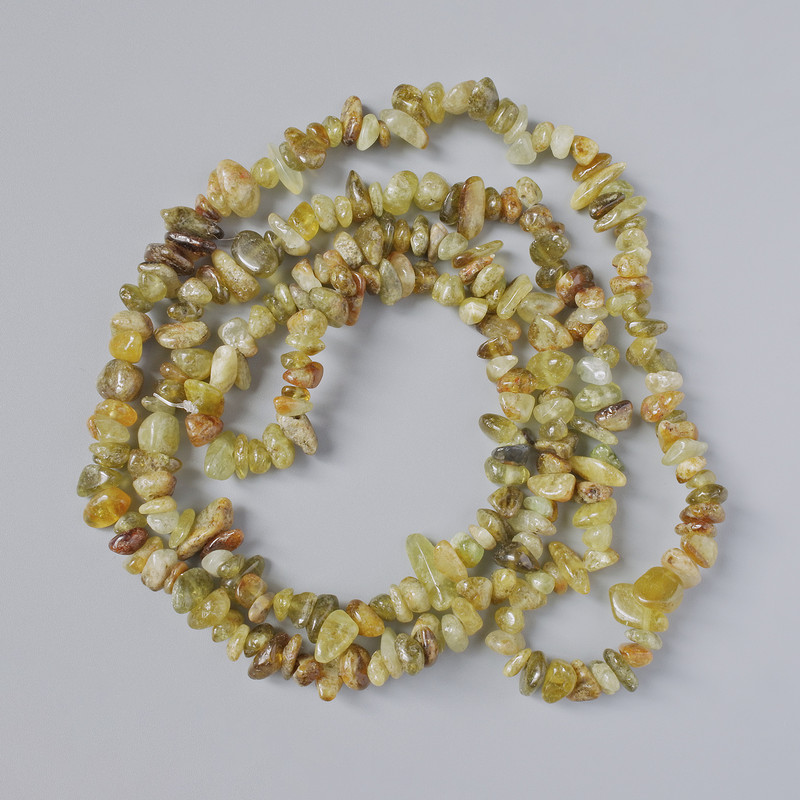 Grossular beads (green garnet) natural stone chip, diameter 8x4 mm ±, length 80 cm ± on a beading thread