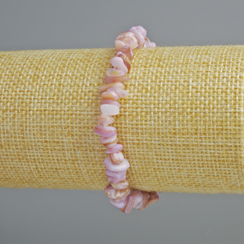 Bracelet with lilac-toned mother-of-pearl chips, diameter 7x2 mm ±, length 18 cm ± (stretch)