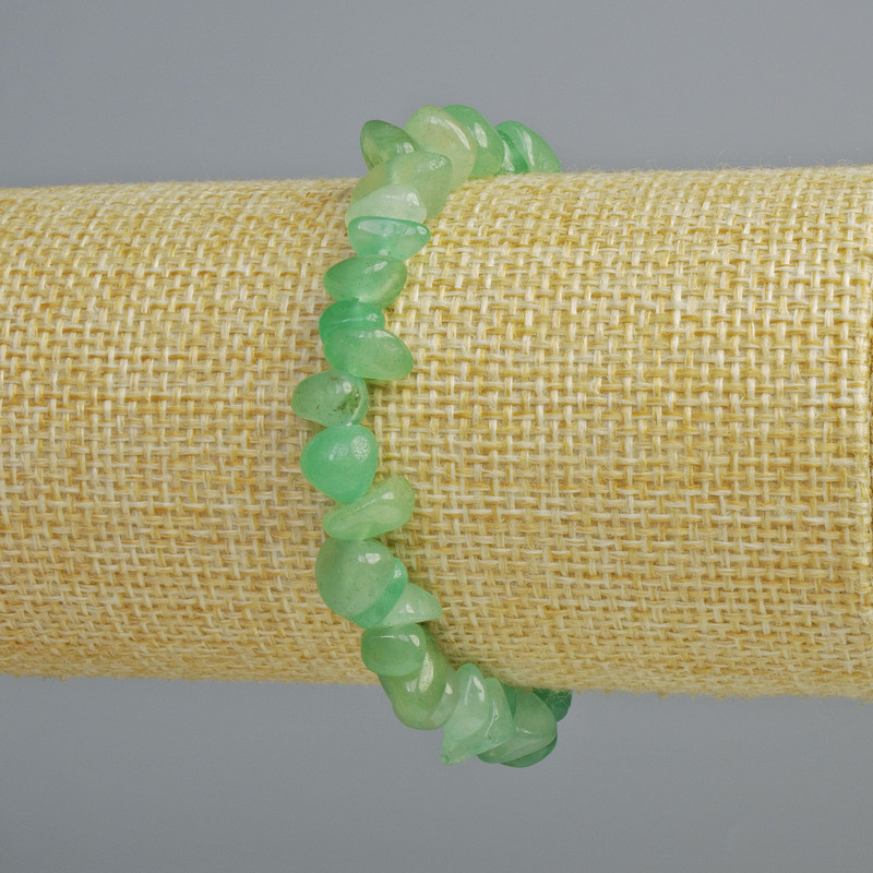 Stretch bracelet with natural jade chip beads, 8x4 mm diameter, 18 cm length