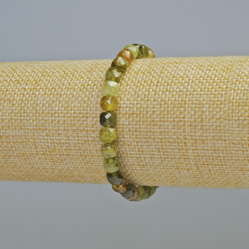 Grossular Bracelet (Green Garnet) Natural Faceted Cube Stone, Diameter 6mm ± (Stretch), Length 18cm +