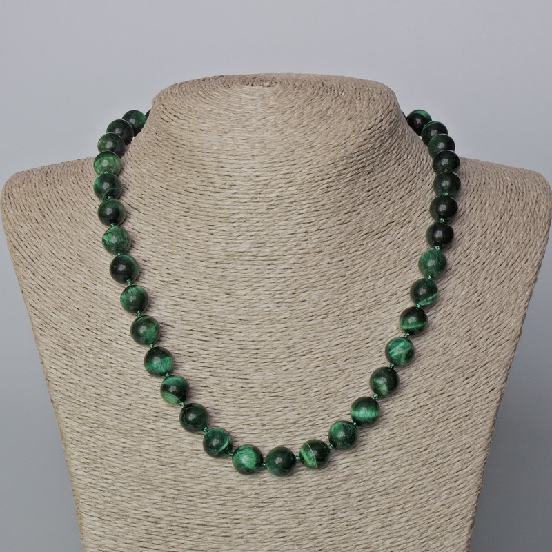 Green Cat's Eye Necklace with Natural Stone, Smooth Beads, 10.5 mm Diameter, 45–48 cm Length