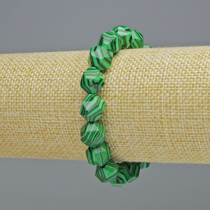 Malachite bracelet (faceted) 10×12 mm +/- (stretch), length 18 cm+