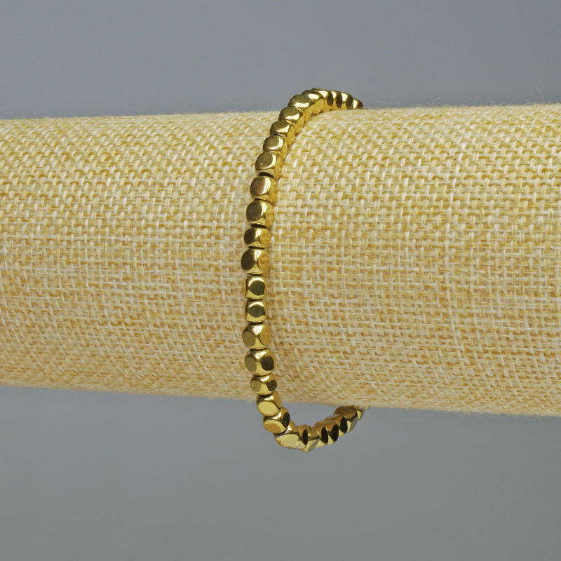 Hematite Bracelet Gold-Colored Cubes, 4×4 mm, Length 18 cm, Stretch