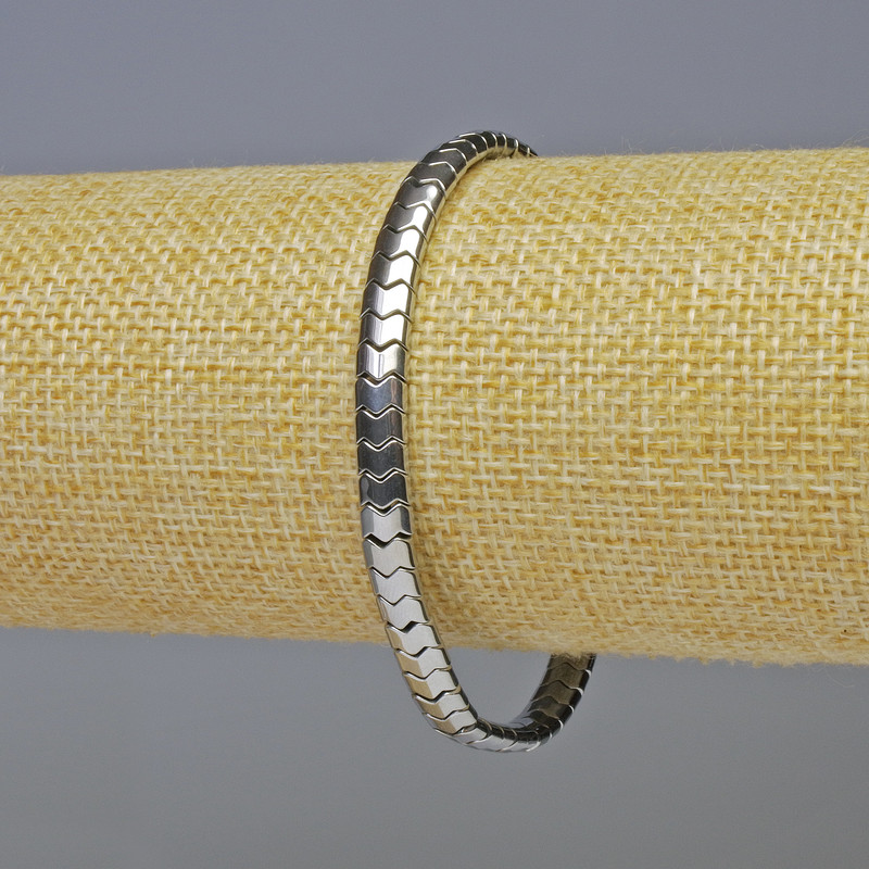 Hematite Bracelet Snake Zigzag Wave, Silver Color, 5×4×3 mm diameter, 18 cm length, stretch