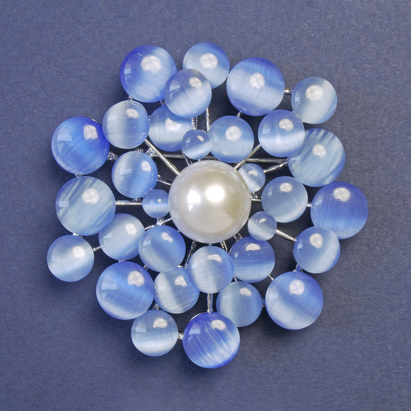 Brooch with blue Cat's Eye stone (synthetic) and artificial pearl, 55×55 mm ± silver-tone metal