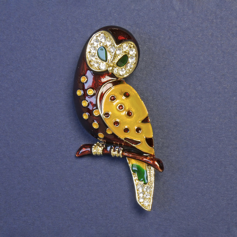 Owl-shaped brooch with brown and yellow enamel on golden metal, 55x28 mm+