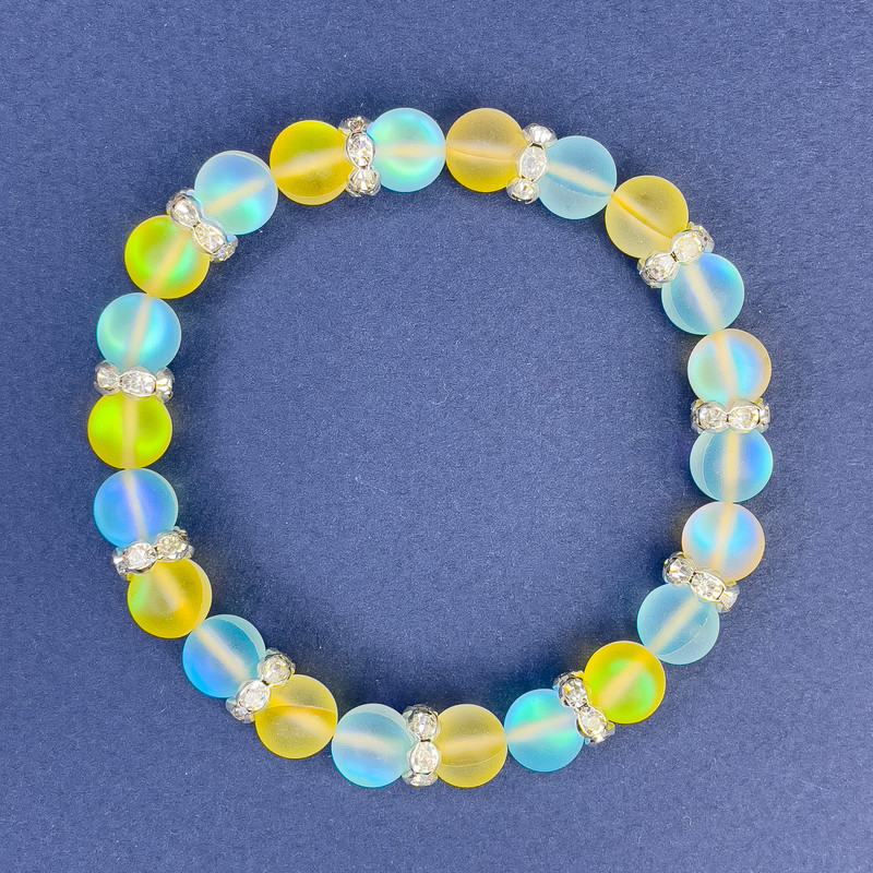 Opal glass bracelet blue and yellow, smooth beads, 8 mm diameter, 18 cm length, stretch
