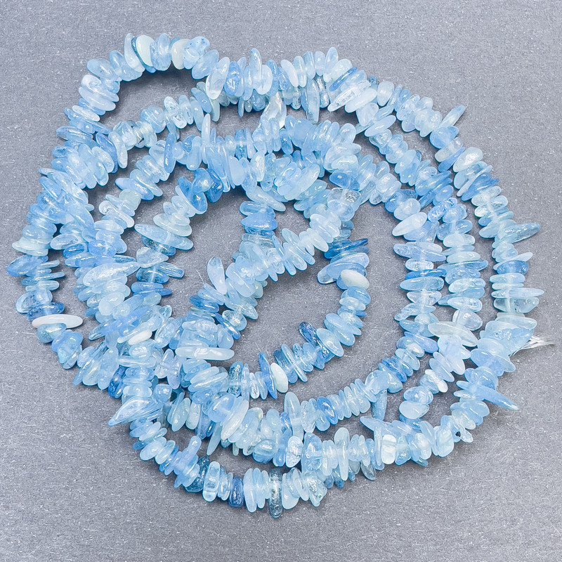 Aquamarine Beads on Beading Thread, Natural Stone Chips, Diameter 5-11×3-4 mm, Length 80 cm