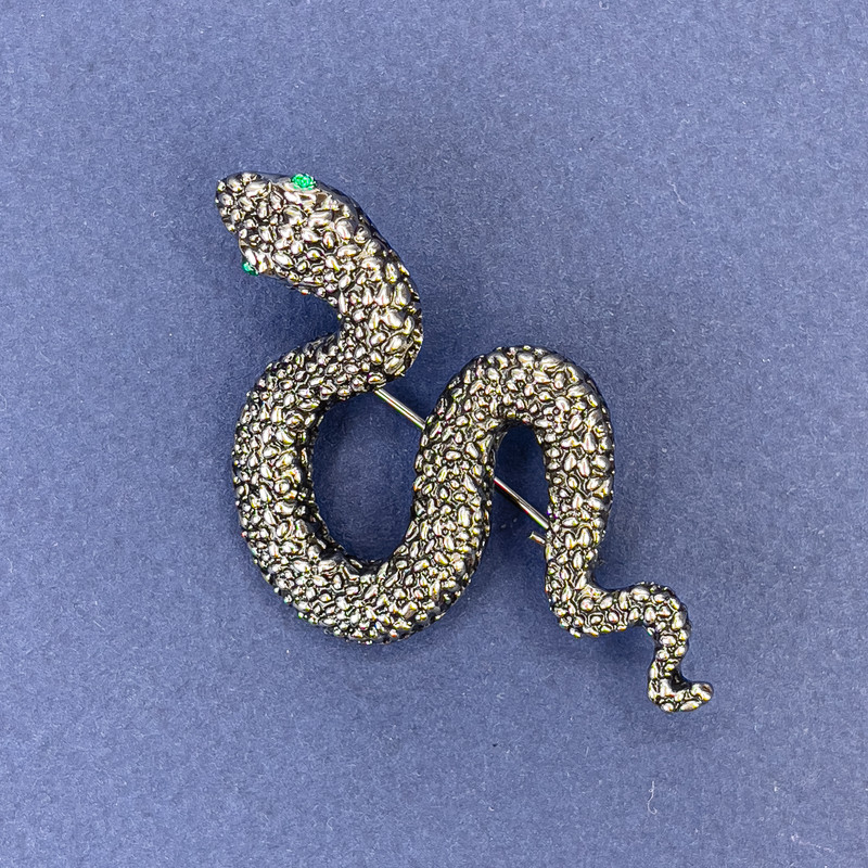 Brooch-pendant Snake with green crystals, silver-colored metal, 30x55mm +