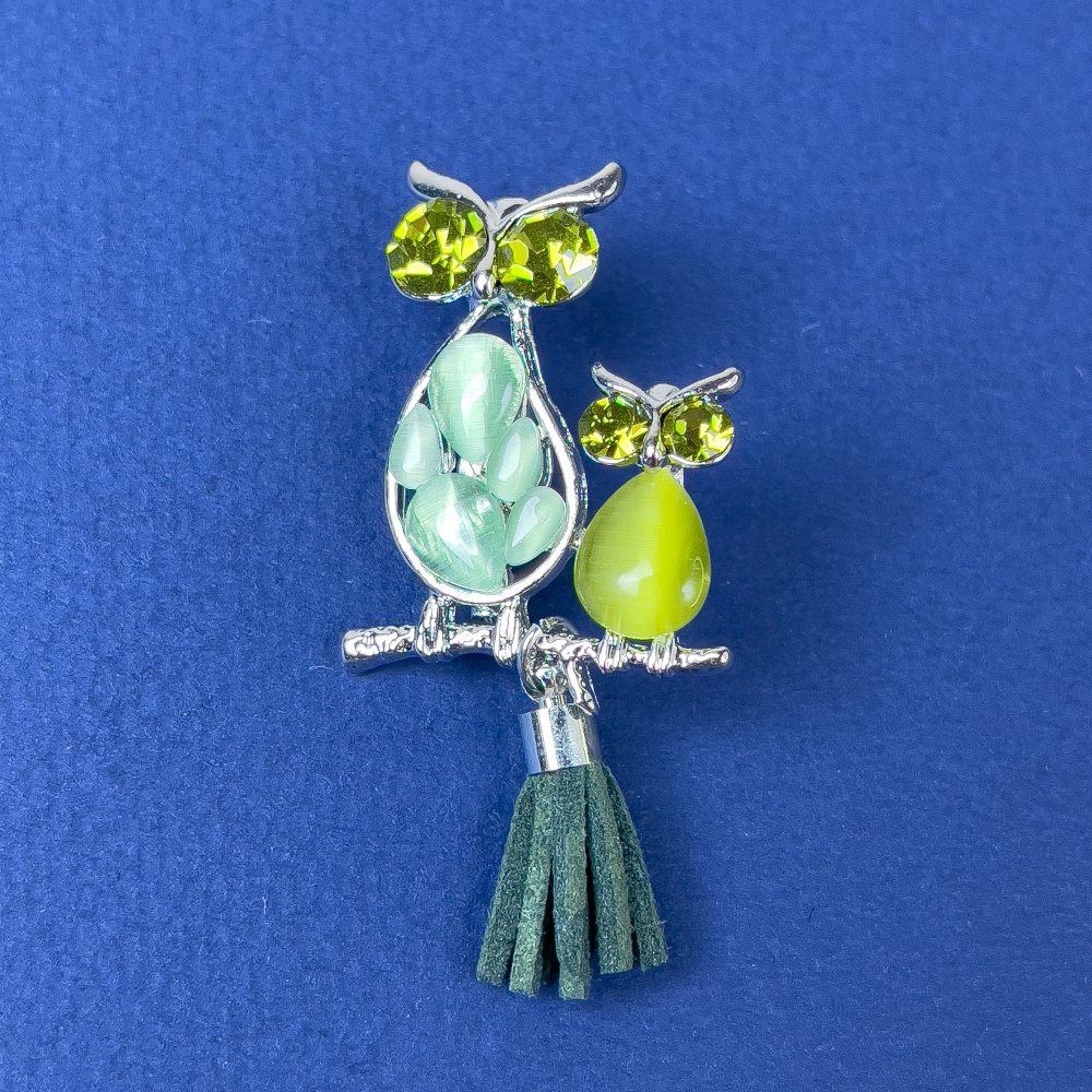 Owl Brooch Pendant with Green Cat's Eye, Green Crystals, Silvery Metal, Diameter 24 mm, Length 50 mm