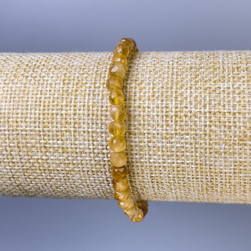 Faceted Citrine Cube Bracelet, 5 mm diameter, 18 cm length, stretch