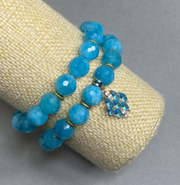 Set of Aquamarine Bracelets with a faceted bead, diameter 10 mm ±, with metal inserts and a pendant, blue and white crystals, length 18 cm ±