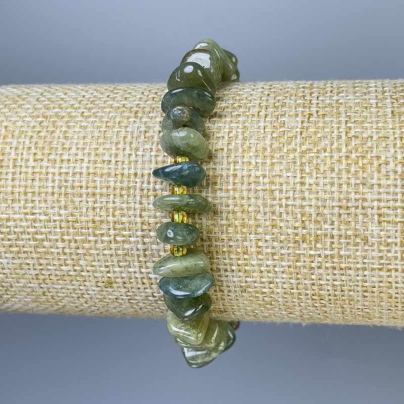 Tourmaline Chip Bracelet with Seed Beads, diameter 8-13×3 mm, length 18 cm, stretch bracelet