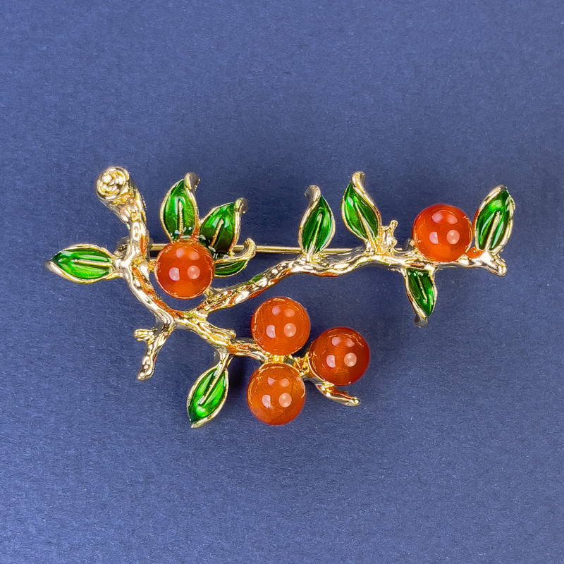 Brooch 'Branches' with Carnelian gold-toned metal 48x32mm+