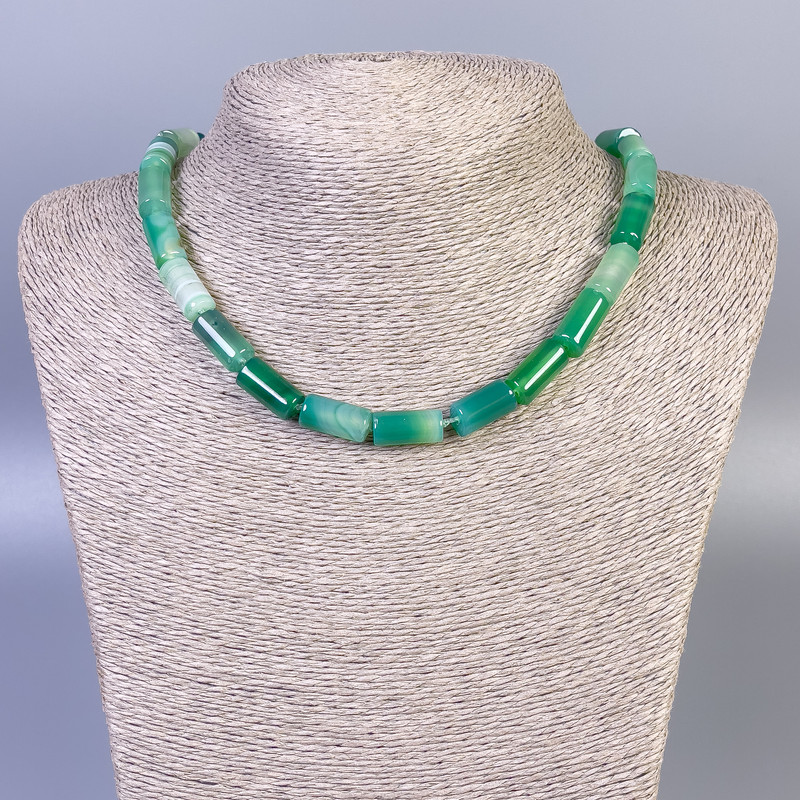 Agate Necklace with Smooth Cylindrical Beads, 15x8 mm, 45 cm long, with clasp