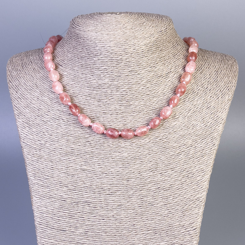 Strawberry Quartz Faceted Bead Necklace, 10×7 mm diameter, 45 cm long, with clasp
