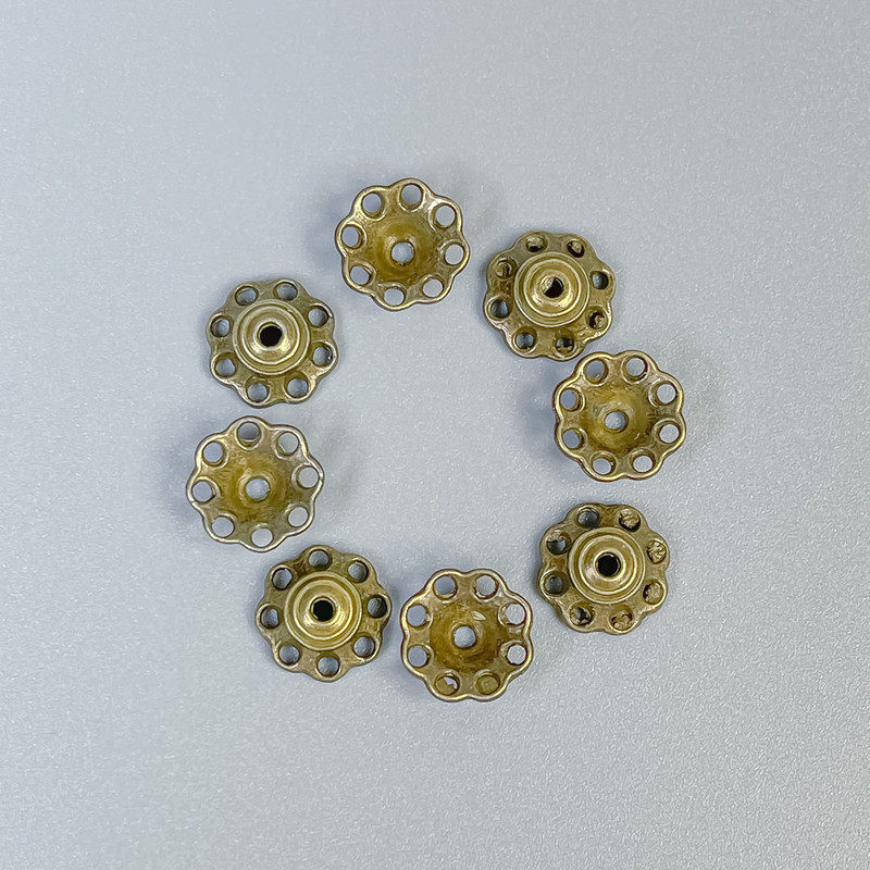Bronze-colored bead caps, 8×1 mm, hole diameter 1 mm, packaging 54 pcs