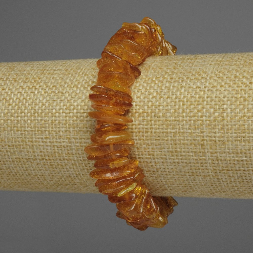 Amber crumb bracelet, diameter 14x2 mm, length 18 cm, stretch