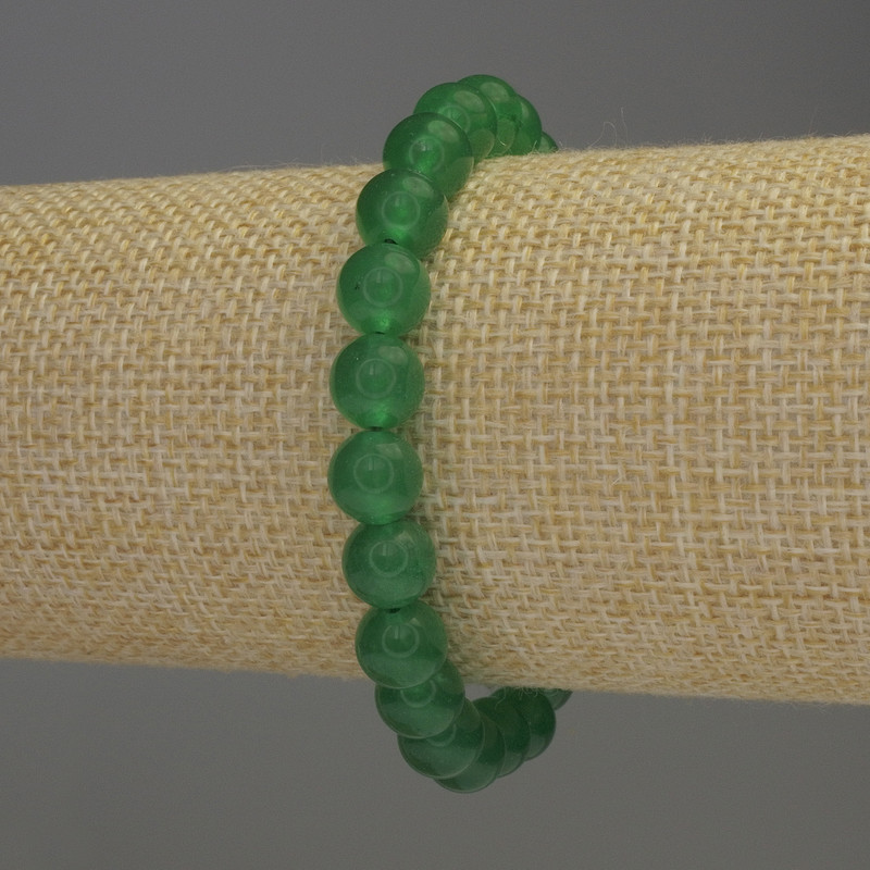 Jade bracelet with smooth beads, 8 mm diameter, 18 cm length, stretch