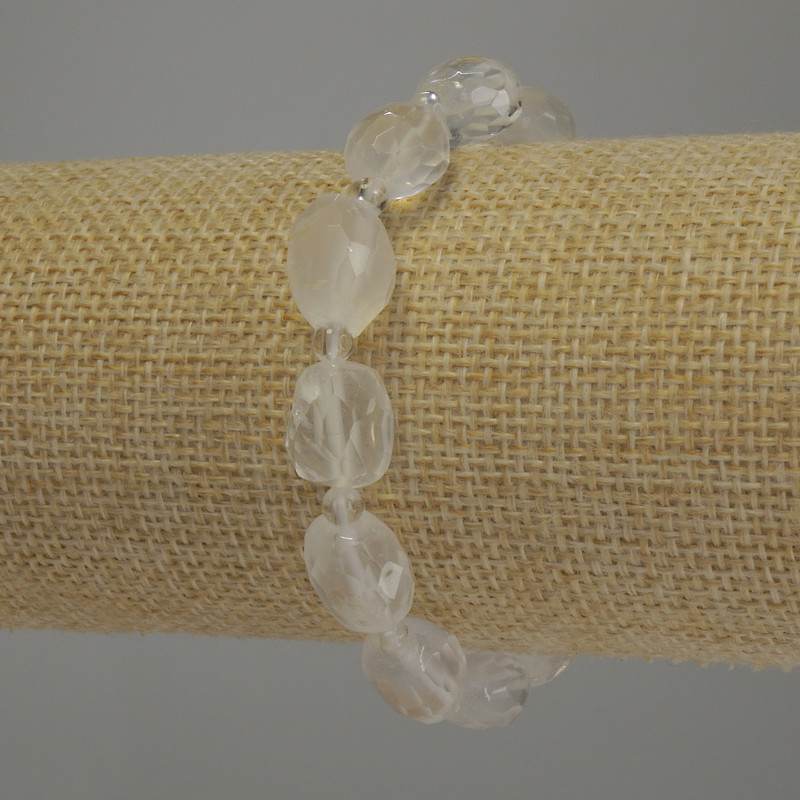 Bracelet with Mountain Crystal, faceted, diameter 12×10 mm ±, 4 mm beads ±, length 18 cm, elastic