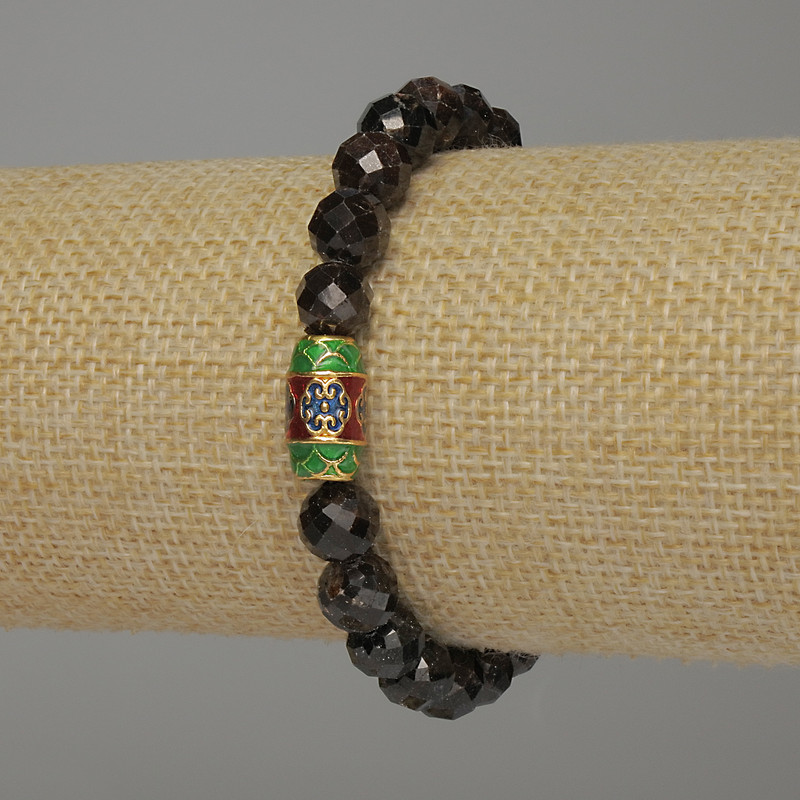 Браслет Гранат гранована кулька, діаметр 8мм+-, довжина 18см стрейч