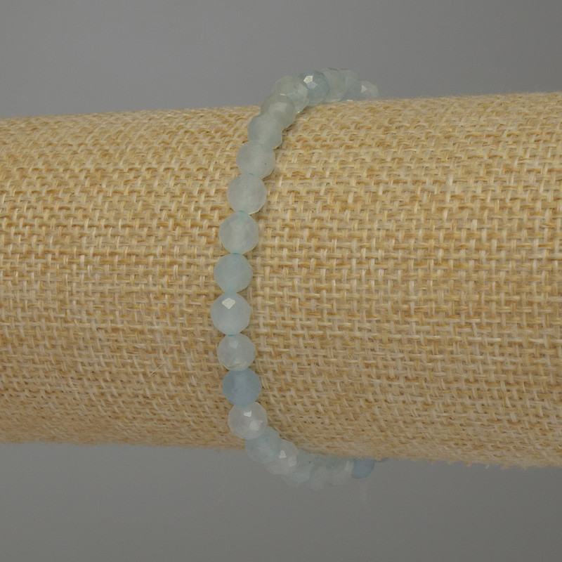 Aquamarine bracelet with faceted beads, 5 mm diameter, 18 cm stretch