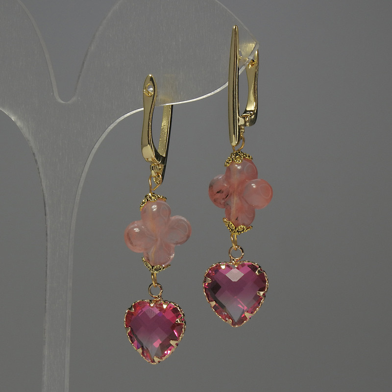 Chalcedony Clover Earrings, 13 mm diameter ±, pink crystal in a 13 mm setting ±, length 53 mm ±