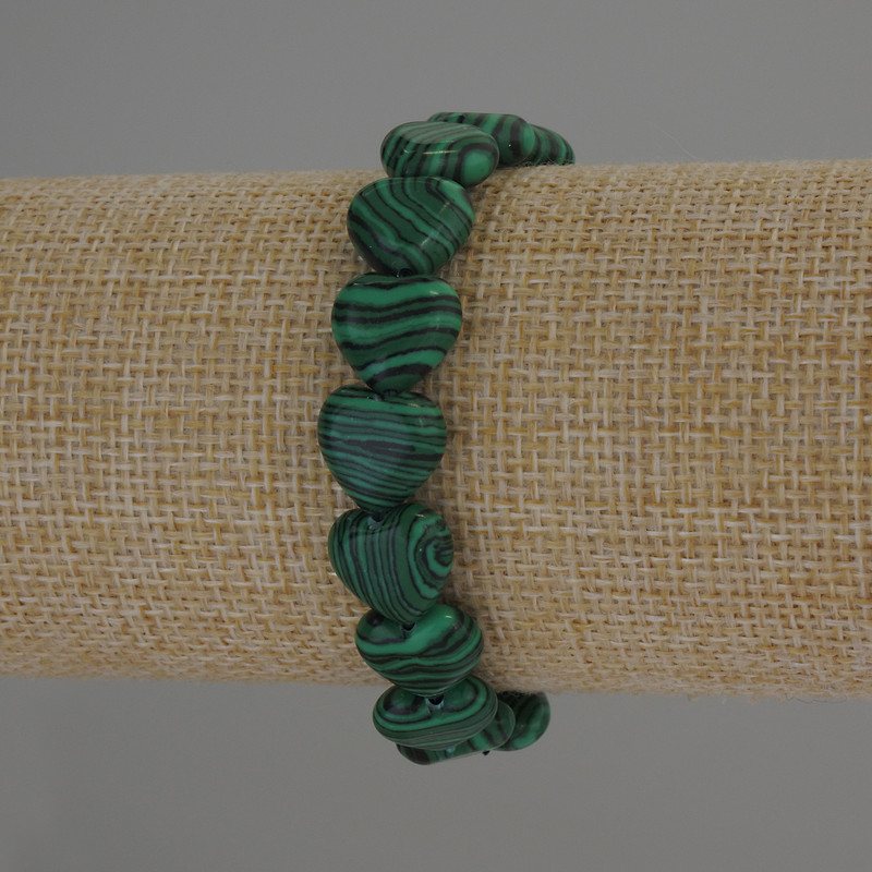 Malachite Heart Bracelet, 12x12 mm diameter, 18 cm stretch length