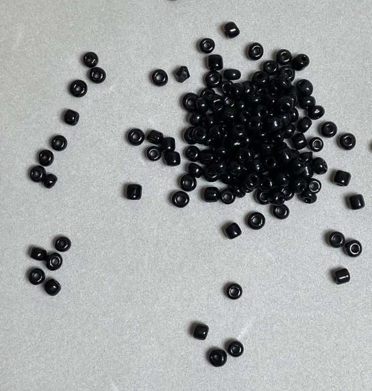 Black plastic rondelle bead 4×3 mm ± packaging 70 g