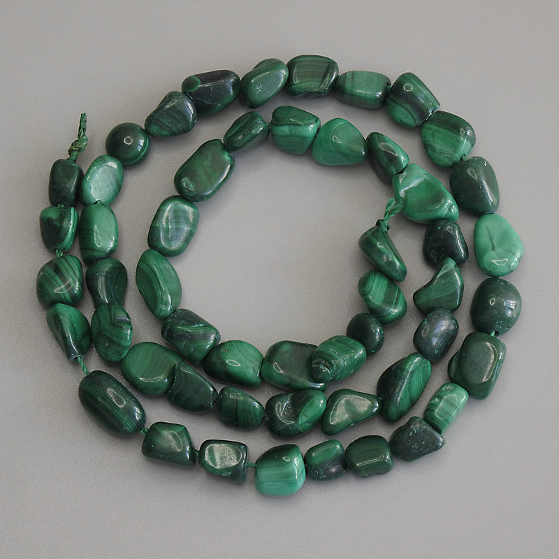 Malachite Faceted Beads, diameter 7–10×5–7 mm, length 41 cm on thread