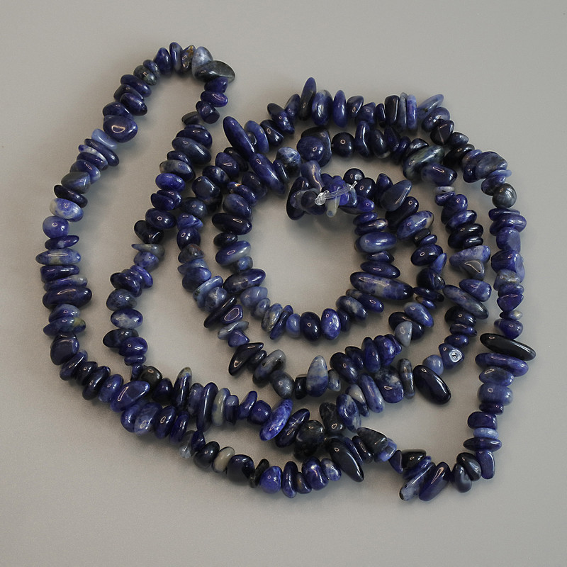Sodalite Chip Beads, 6-9×2-4 mm, 80 cm strand