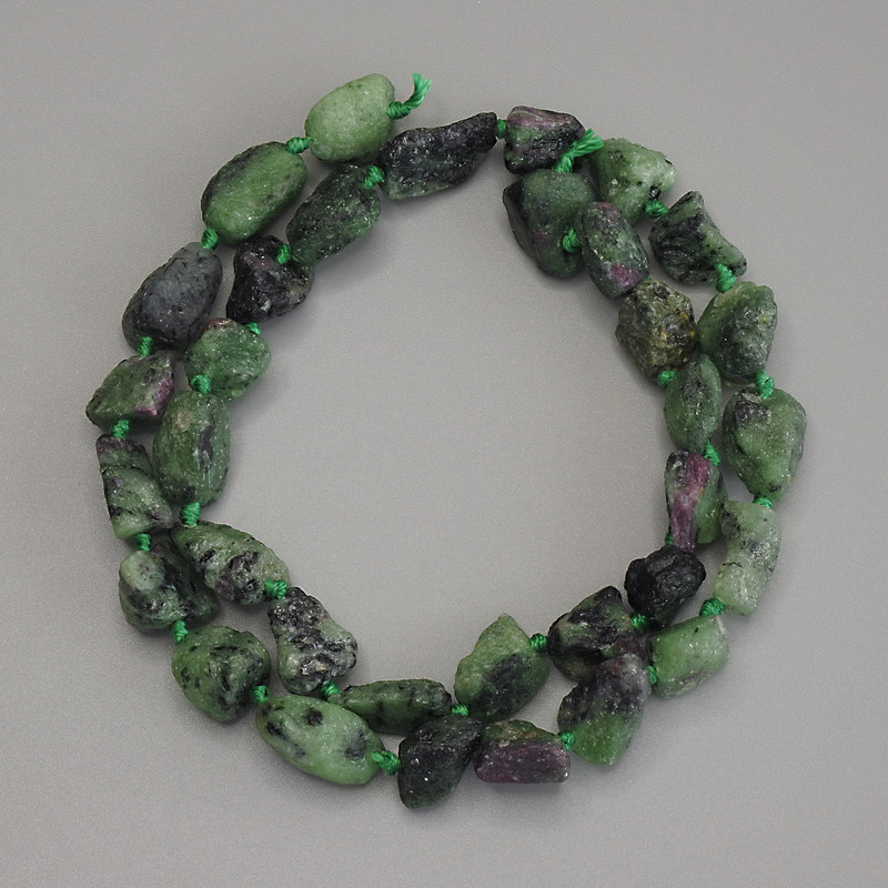 Raw Zoisite Beads, 12x10 mm diameter, 40 cm strand