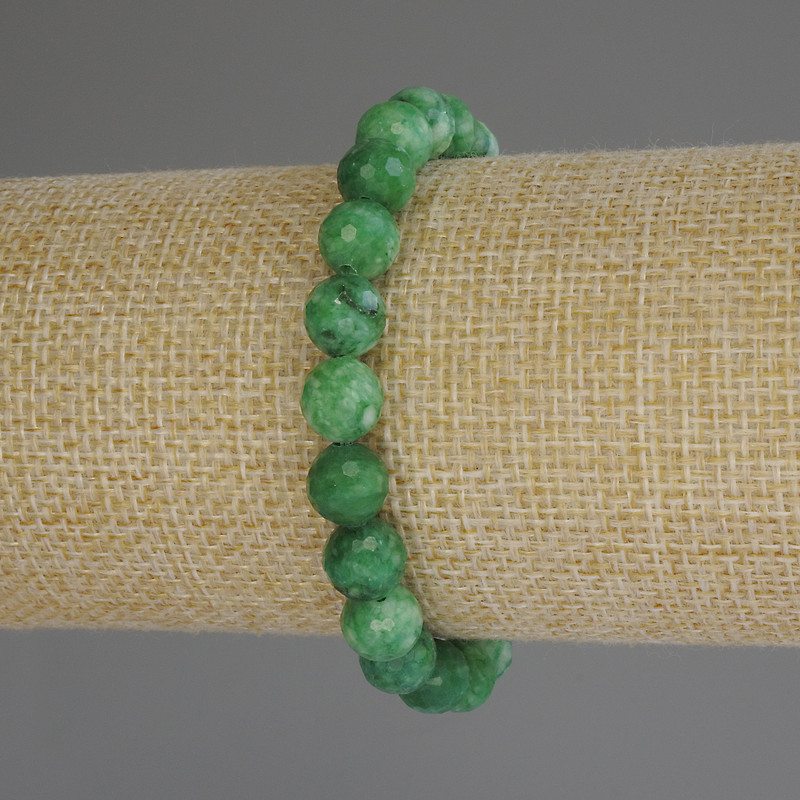 Chrysoprase bracelet with faceted beads, 8 mm diameter, 18 cm length (stretch)