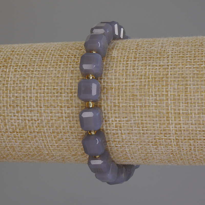 Smoky Agate Bracelet, Faceted Cube Beads 8×8 mm, Seed Beads 3 mm, Length 18 cm, Elastic