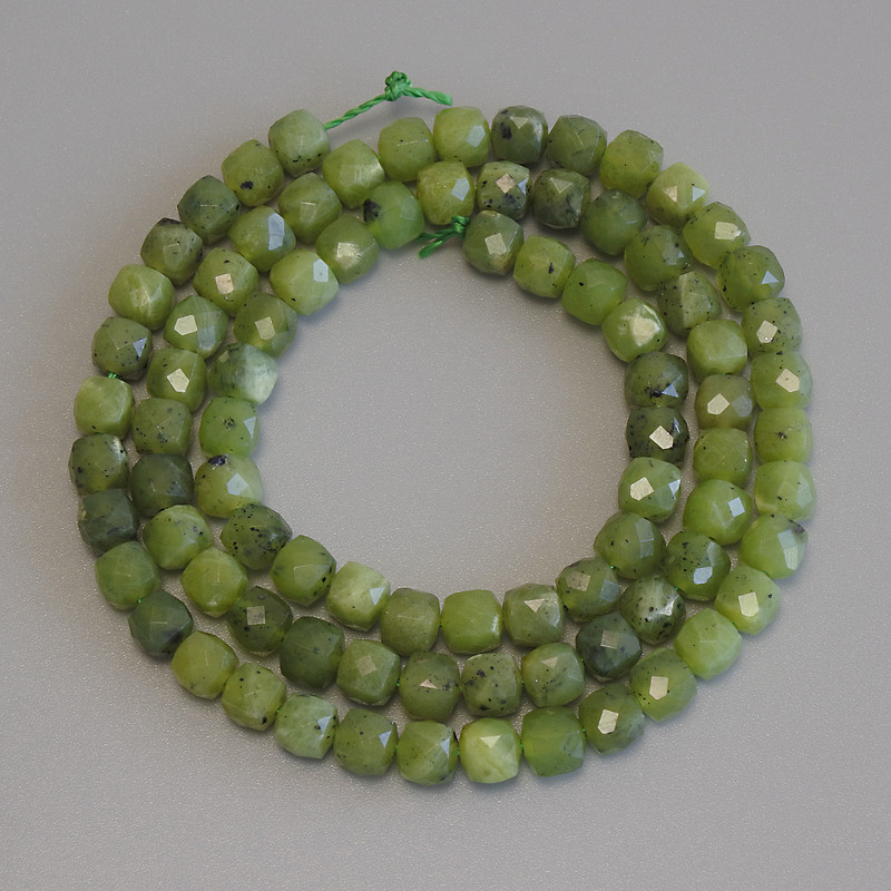 Canadian Jadeite Beads, Faceted Cubes, 4mm Diameter, 39cm Length on Thread