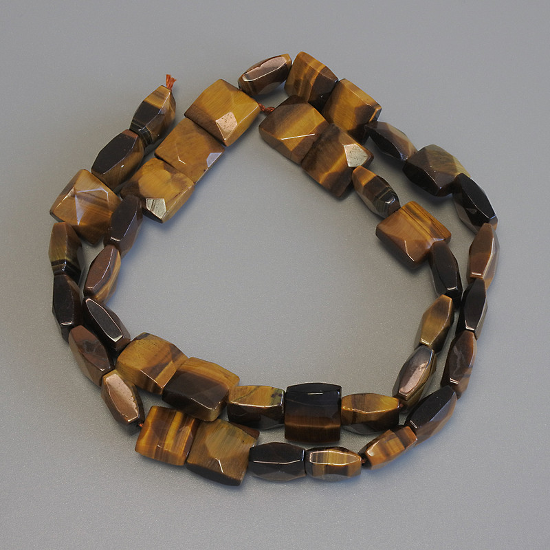 Tiger's Eye Beads, Faceted Square, 10x10 mm, length 39 cm on a thread