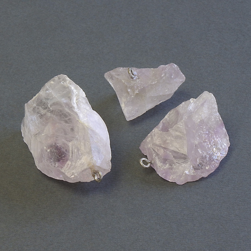 Amethyst pendant, natural stone, unpolished, diameter 29-48×20-28 mm, +/- assorted sizes