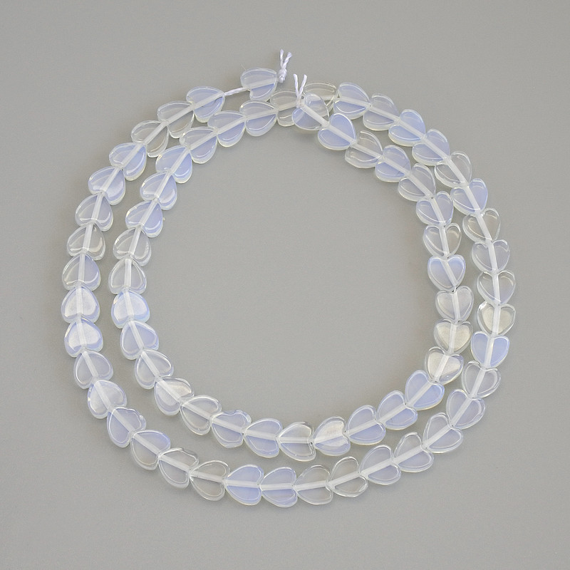 Moonstone heart-shaped beads, diameter 6x6x2 mm ± on thread, length 39 cm+