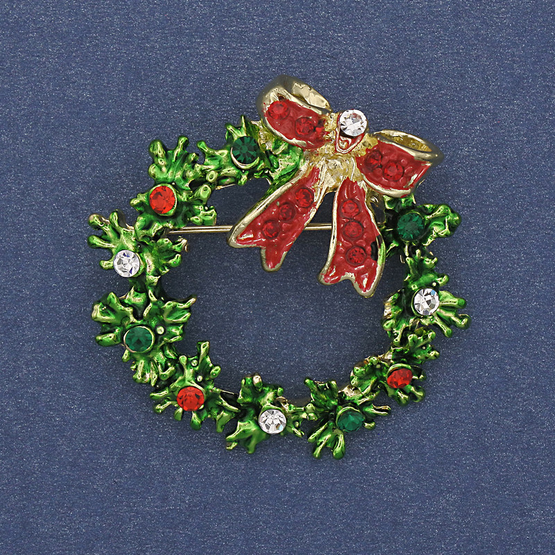 Brooch Pendant Wreath enamel with crystals 36mm+