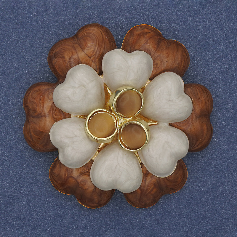 Brown and beige enamel flower brooch with Cat's Eye bead, silver metal, 61mm+