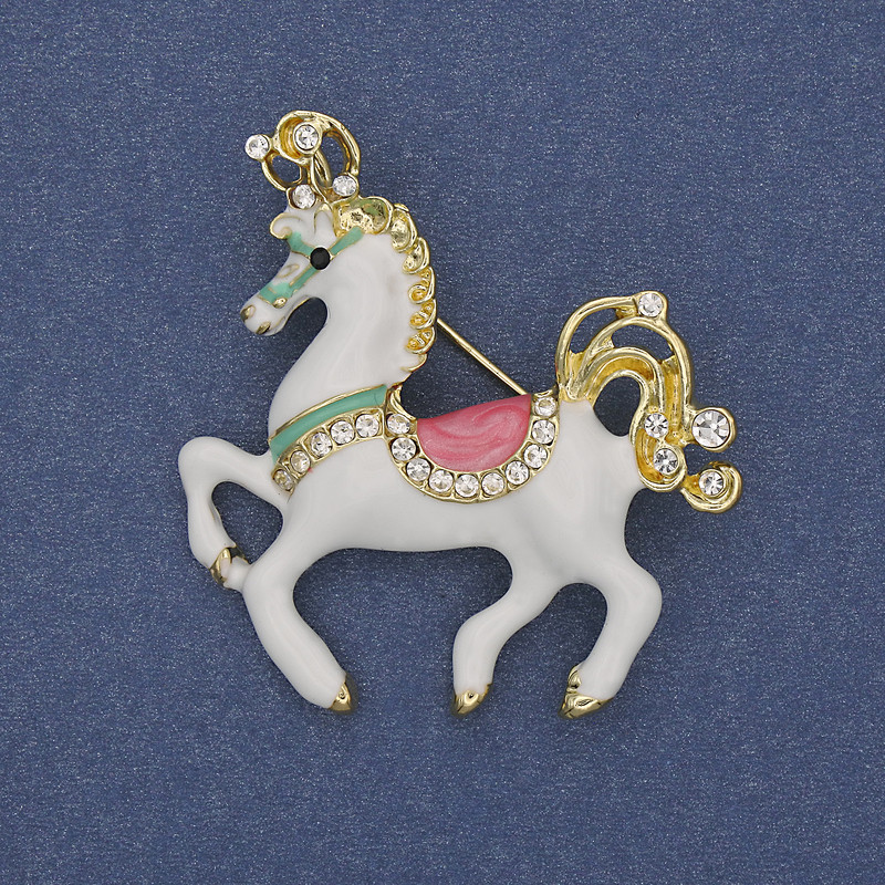 Horse Brooch-Pendant White Enamel and White Crystals Gold-Tone Metal 39x40 mm+