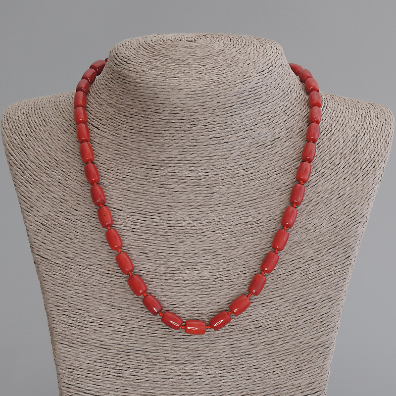 Coral Bead Necklace Barrel 10x6, 5mm +-, length 50 cm +- with clasp