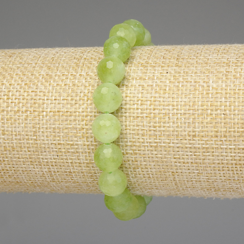 Peridot Bracelet with Faceted Beads 10mm, 18 cm Stretch