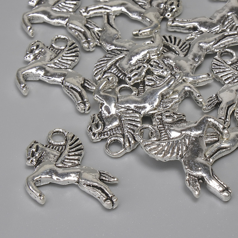 Pegasus pendant, silver-colored, diameter 16×17 mm, bail hole 2.4 mm, packaging 12 pcs