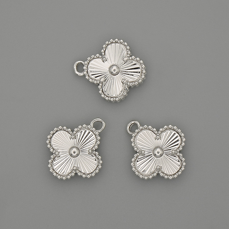Shamrock Pendant 14x14 mm, length 17 mm, silvery metal