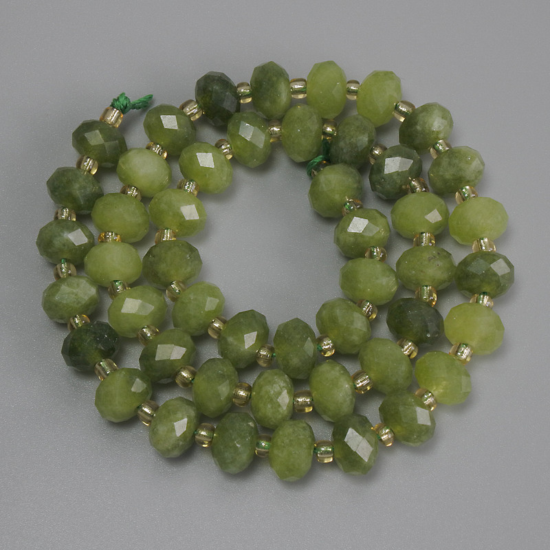 Jadeite Beads, Faceted Rondel, 8×5 mm, 5 mm ± seed beads, 3 mm ±, length about 37 cm on thread