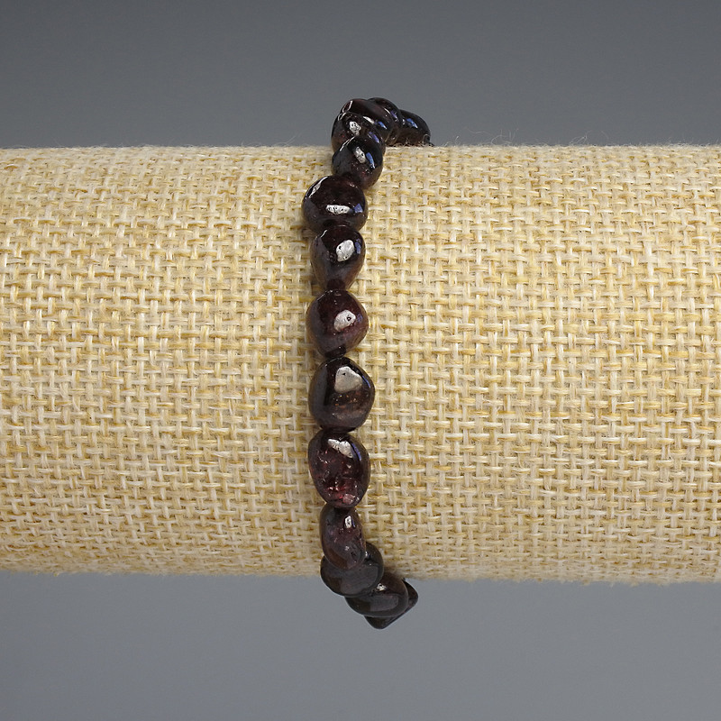 Garnet Faceted Bracelet, bead diameter 5–11×5–8 mm, length 18 cm +/- stretch
