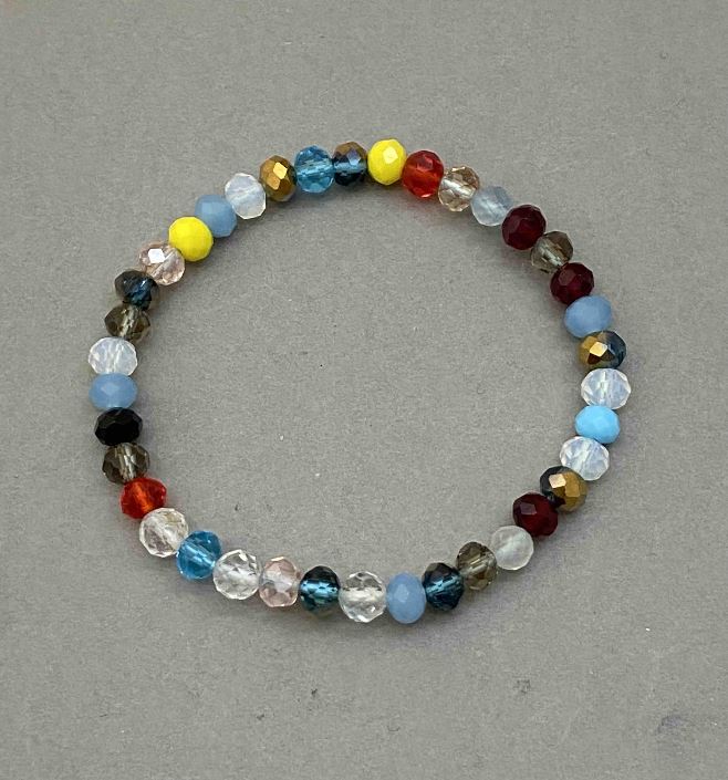 Браслет Чеський кришталь Асорті гранований рондель, діаметр 6х5мм+-, довжина 18см+- стрейч