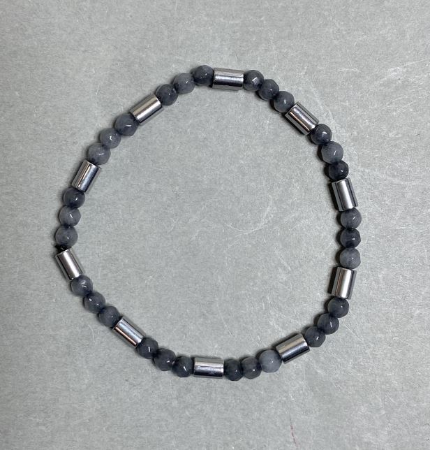 Bracelet with Hematite Cylinders 6x4 mm +/- and Synthetic Labradorite Faceted Bead 4 mm +/-, 18 cm Stretch